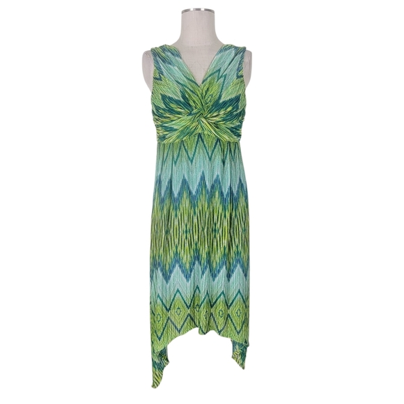 Chicos Dress Size 1 M 8 Green Blue Chevron Handkerchief Hem Sleeveless Knotted - Picture 1 of 9